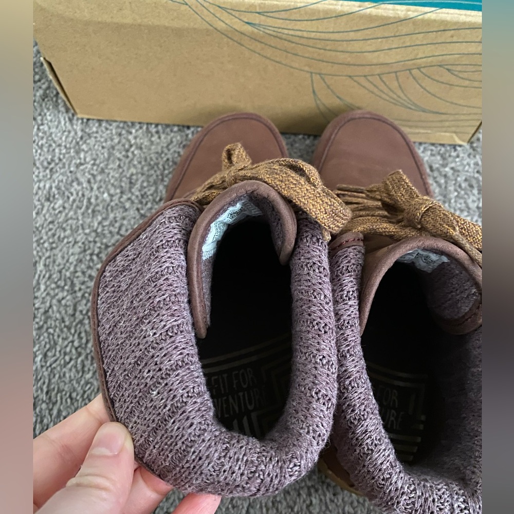 SOLD Womens Chaco Barbary Boots Mahogany Size 7.5‎ - Picture 6 of 7
